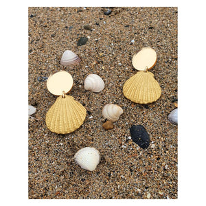 eve ray - new collection -  'Schiaparelli and the Sea' scallop shell earrings