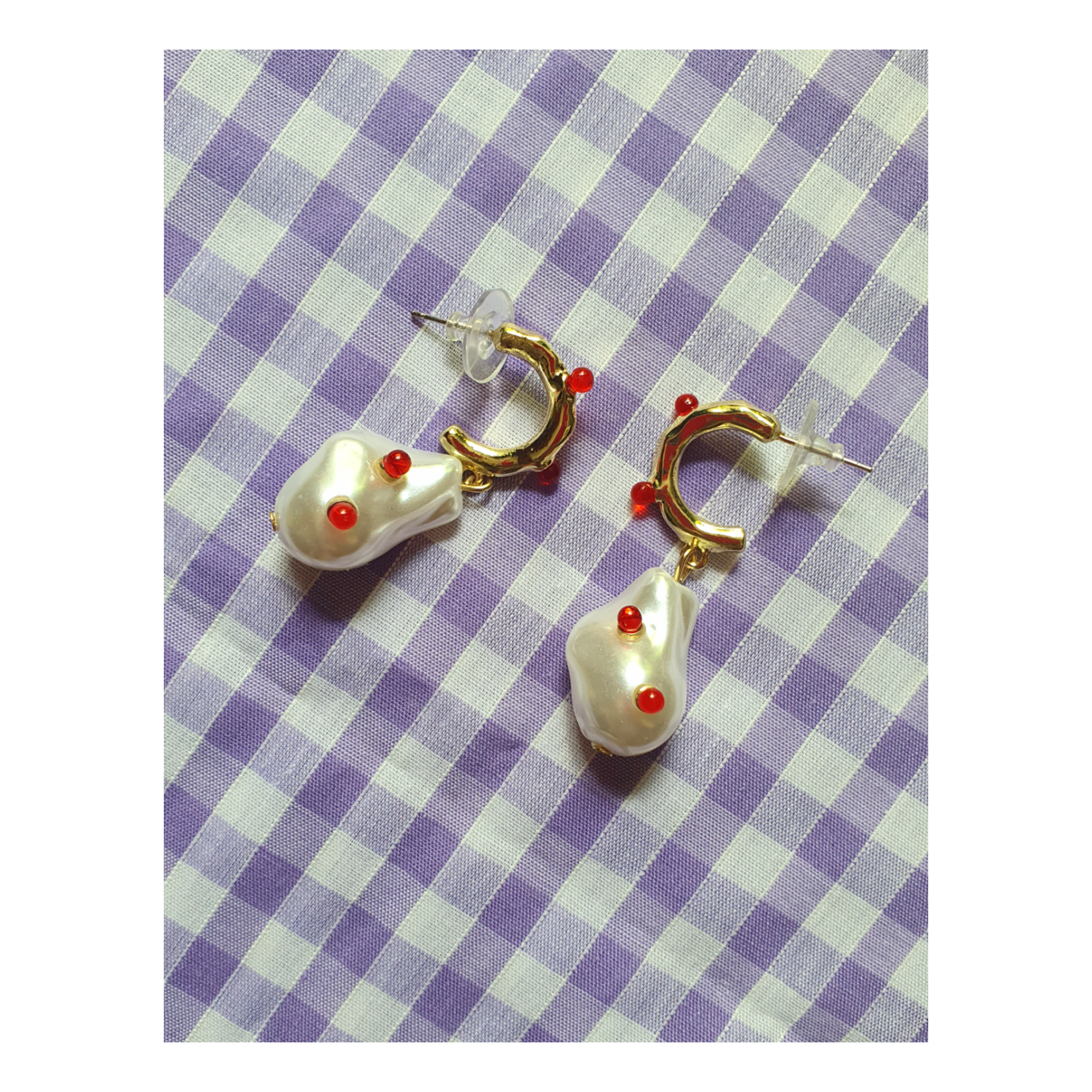 Pearl Red Stone Earrings